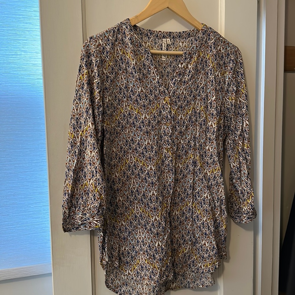Woman’s blouse